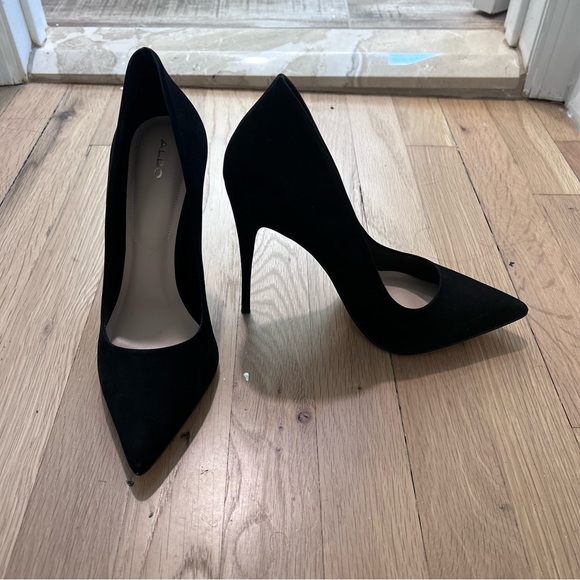 4” black suede heels , worn once, excellent condition - Picture 2 of 3